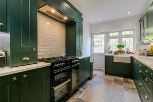 Photo 28- click for photo gallery